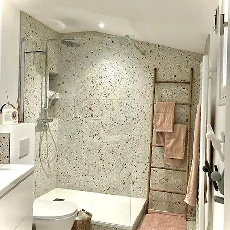 Bienvenue A La Galerie Des Sablons Apartamento